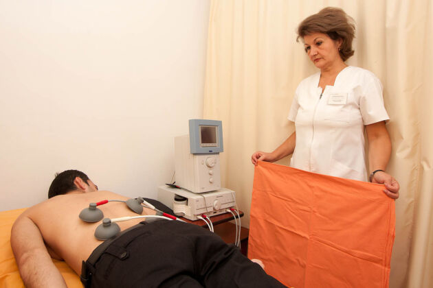 Tratament cu electroterapie la Băile Govora