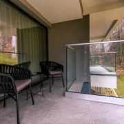 Hotel Bucura Căciulata - Cameră dublă cu balcon cu vedere spre pădure Hotel & Spa BUCURA