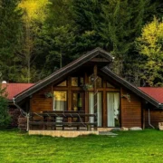 Cabană montană la Voineasa - Cabana Apollo Voineasa, Vâlcea Cabana Apollo